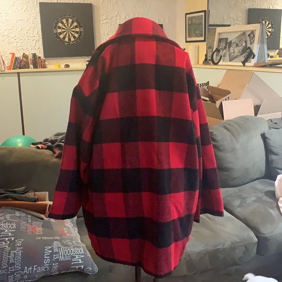 Buffalo plaid jacket - Picture 2 of 3